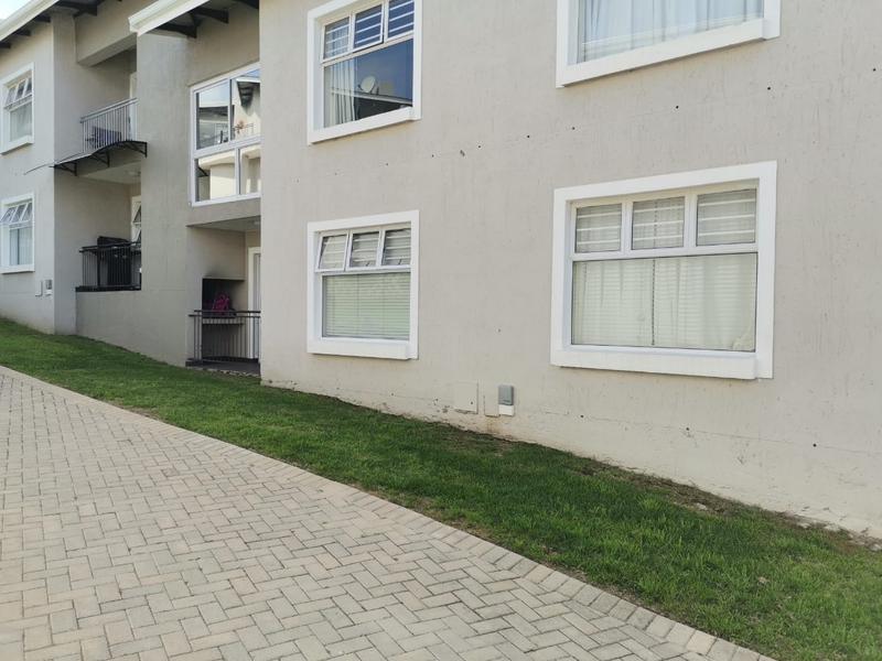 2 Bedroom Property for Sale in Island View Western Cape